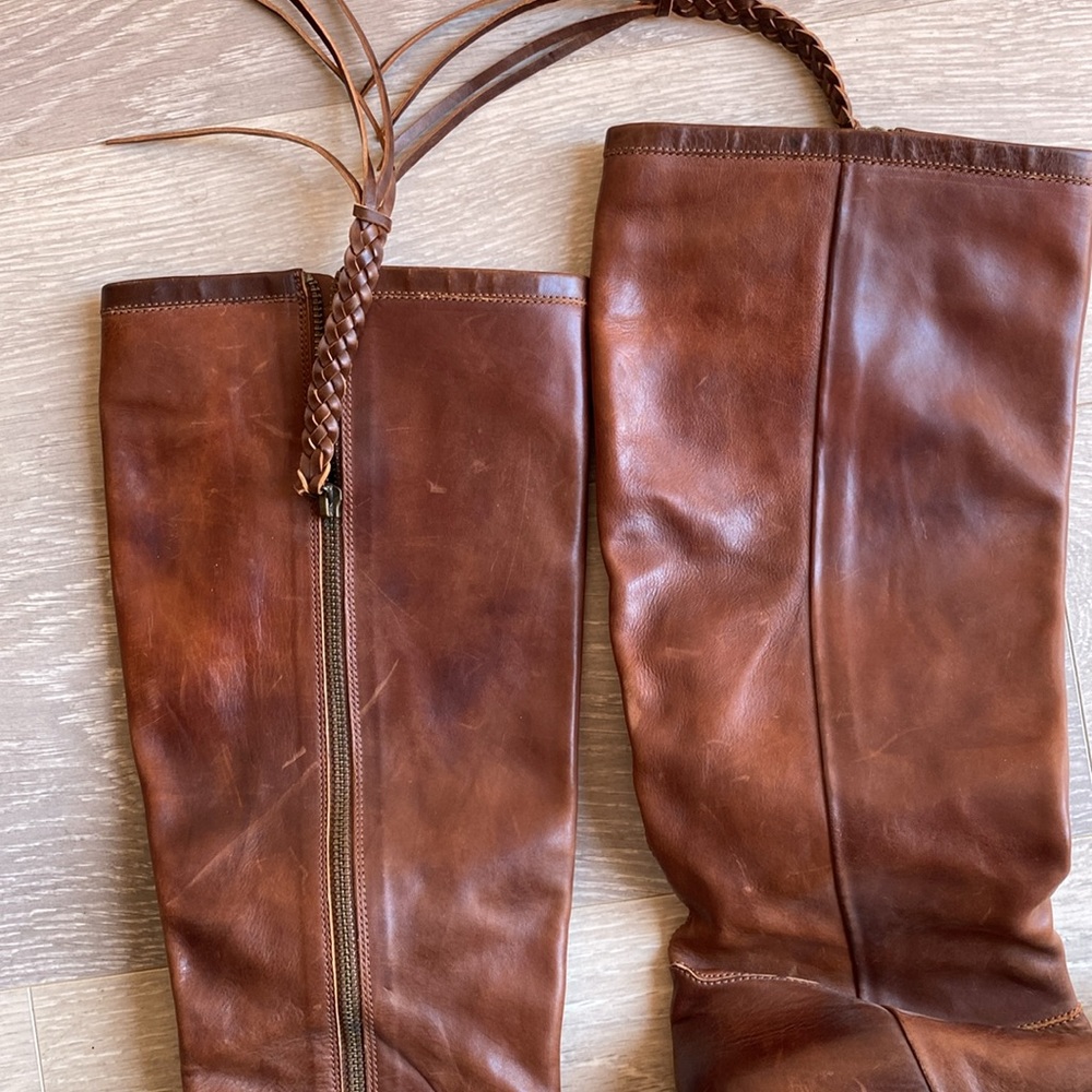 New Day Company Handmade Italian leather brown boots 34 - Picture 8 of 13